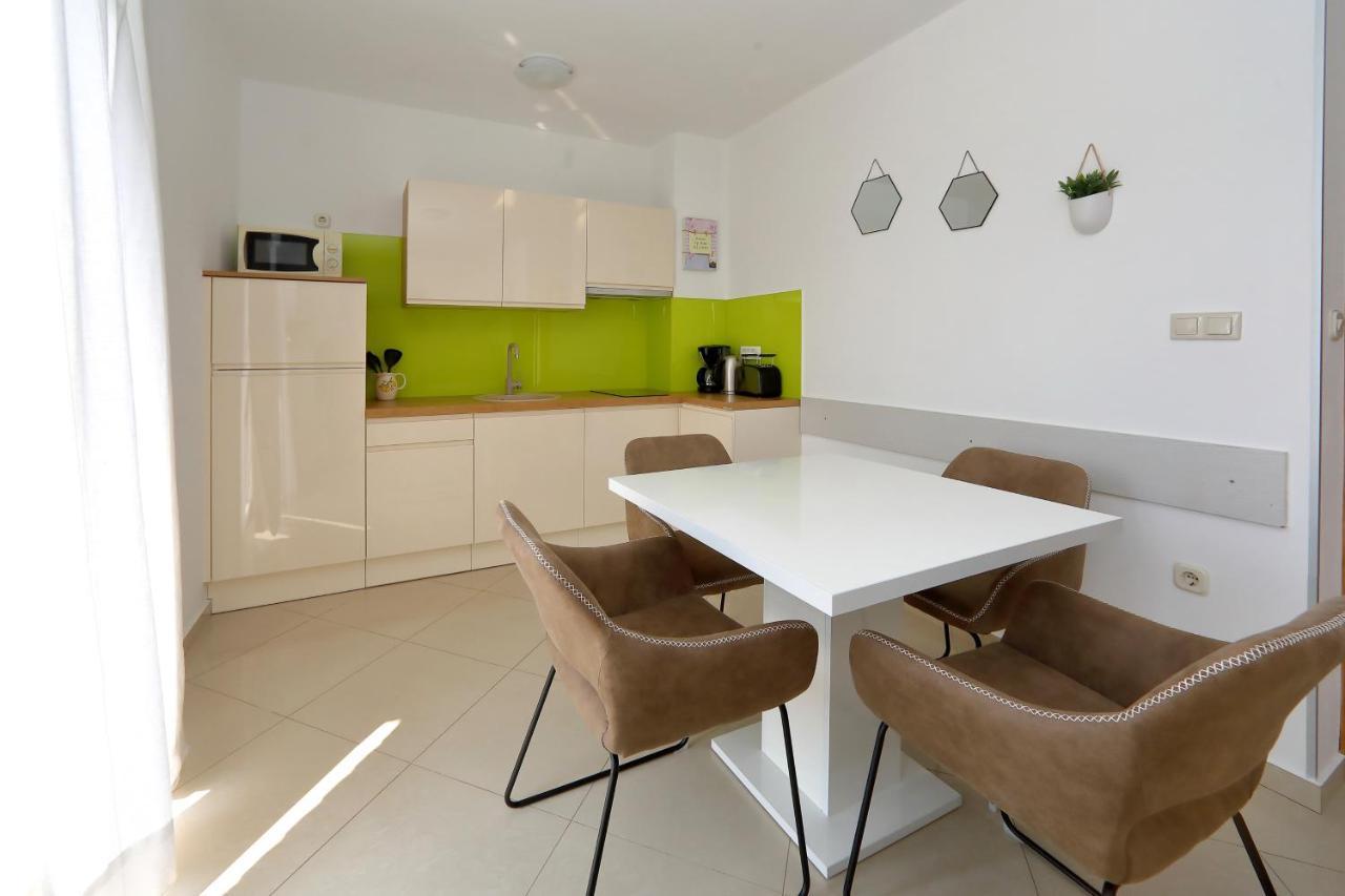 Apartments Nina Bibinje Extérieur photo